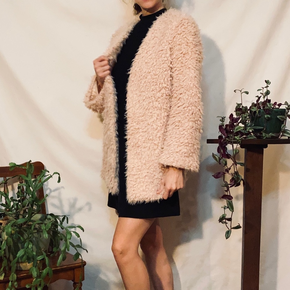 Fuzzy Pink Blazer - Picture 4 of 5